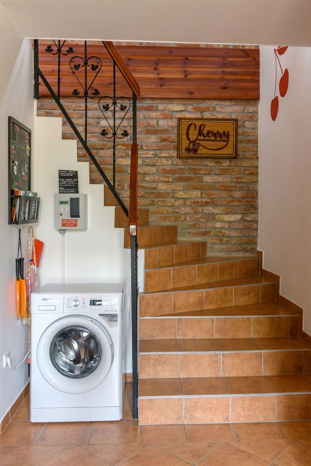 Cherry Apartmanhaz Sárvár Exteriör bild