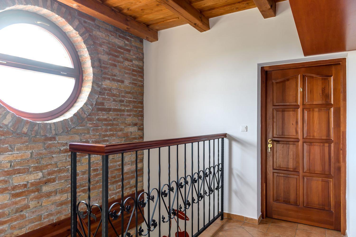 Cherry Apartmanhaz Sárvár Exteriör bild